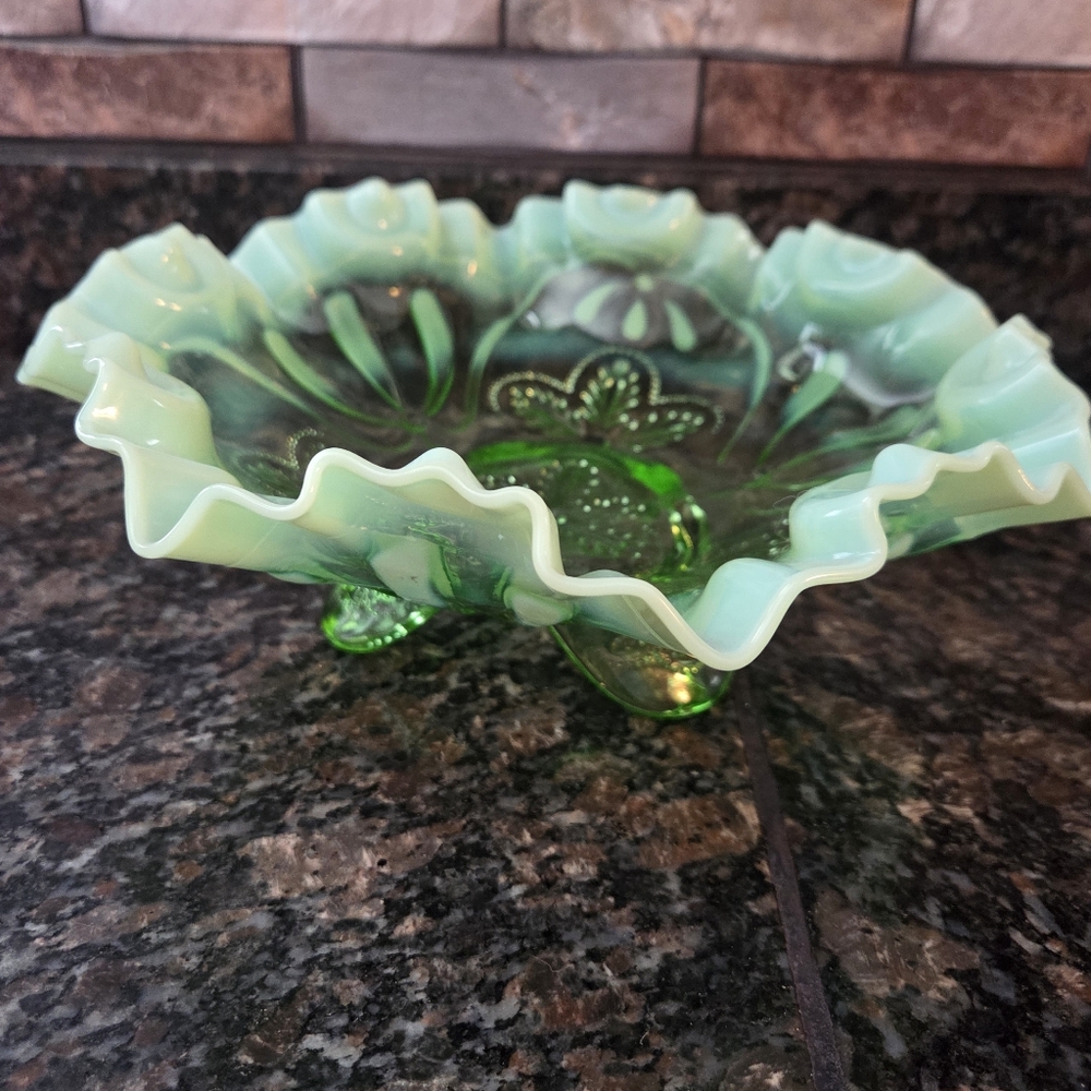 Antique JEFFERSON GLASS Green Opalescent Footed "MEANDER" bowl dish #233